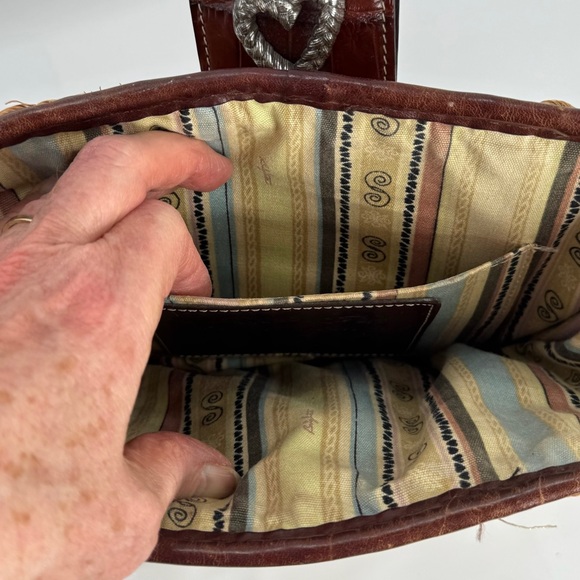 Brighton Wicker Women's Handbag Beige Croc Embossed Leather Heart Charm Purse - Picture 12 of 16